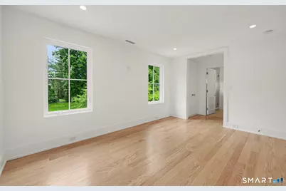 1076 Westover Road, Stamford, CT 06902 - Photo 12