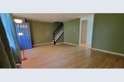 61 Taylor Avenue #D, Bethel, CT 06801 - Photo 4