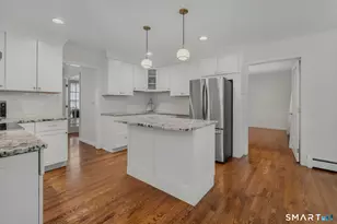 10 Whitman Ln, Old Lyme, CT 06371 - Photo 18