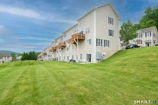15 Scuppo Rd, Danbury, CT 06811 - Photo 2