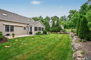 806 Sage Hl Dr, Oxford, CT 06478 - Photo 10