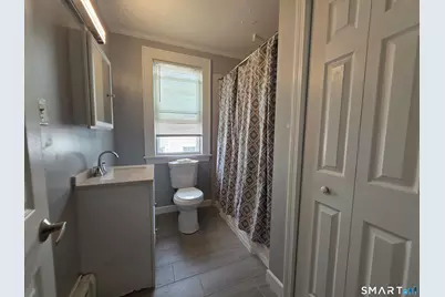 70 Westfield Avenue, Bridgeport, CT 06606 - Photo 14
