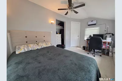 70 Westfield Avenue, Bridgeport, CT 06606 - Photo 12