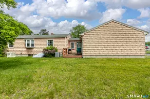 19 Alberta St, Windsor Locks, CT 06096 - Photo 28