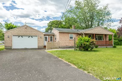 19 Alberta Street, Windsor Locks, CT 06096 - Photo 4