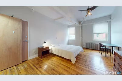 [Address not provided], New Haven, CT 06511 - Photo 34