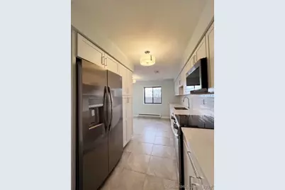 3200 Park Avenue #4D, Bridgeport, CT 06604 - Photo 6