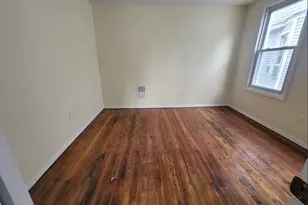 166 6th St, Bridgeport, CT 06607 - Photo 2