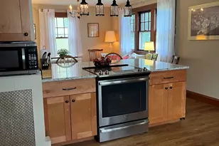 241 Henry St, Manchester, CT 06042 - Photo 14