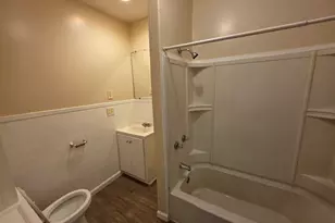 110 Babcock St, Hartford, CT 06106 - Photo 6