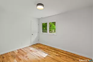 19 Fawn Dr, Woodbridge, CT 06525 - Photo 16