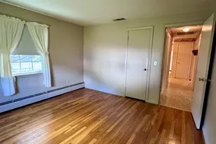 20 Sherwin Ln, Windsor Locks, CT 06096 - Photo 16