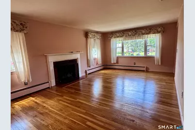 20 Sherwin Lane, Windsor Locks, CT 06096 - Photo 8