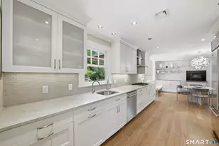 21 Nearwater Ln, Darien, CT 06820 - Photo 12