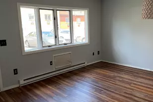 909 Hamilton Ave, Waterbury, CT 06706 - Photo 2