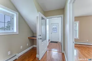 31 Suffield St, Windsor Locks, CT 06096 - Photo 6