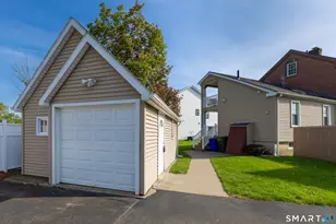 31 Suffield St, Windsor Locks, CT 06096 - Photo 30