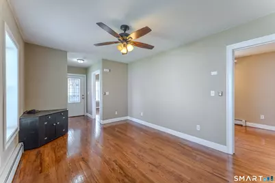 31 Suffield Street, Windsor Locks, CT 06096 - Photo 10