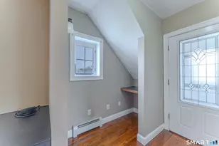 31 Suffield St, Windsor Locks, CT 06096 - Photo 10