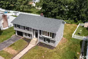 105 Ursini Dr, Hamden, CT 06514 - Photo 6