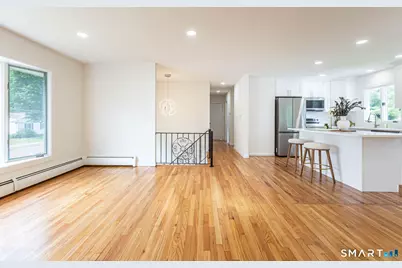 105 Ursini Drive, Hamden, CT 06514 - Photo 12