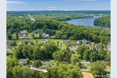 32 Parsons Road, Enfield, CT 06082 - Photo 8