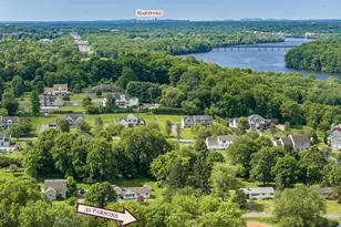 32 Parsons Rd, Enfield, CT 06082 - Photo 8