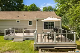 32 Parsons Rd, Enfield, CT 06082 - Photo 6