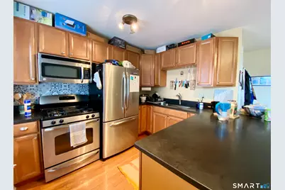 270 College Street #3, New Haven, CT 06510 - Photo 4