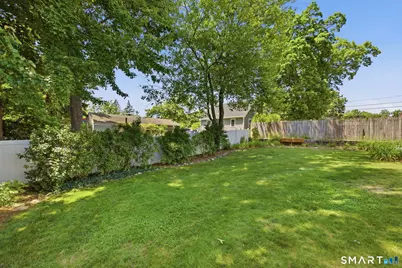 130 Broad Street, Manchester, CT 06042 - Photo 38