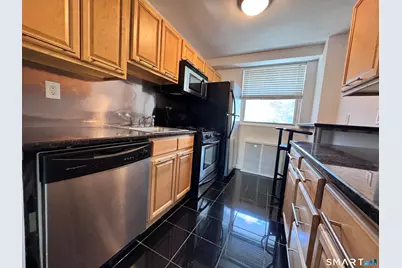 91 Strawberry Hill Avenue #425, Stamford, CT 06902 - Photo 8