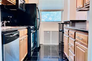 91 Strawberry Hill Ave, Stamford, CT 06902 - Photo 8