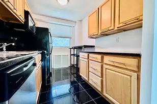 91 Strawberry Hill Ave, Stamford, CT 06902 - Photo 6