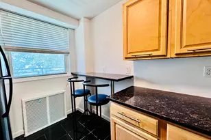 91 Strawberry Hill Ave, Stamford, CT 06902 - Photo 4