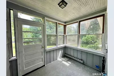 1 Edward Avenue, Enfield, CT 06082 - Photo 8