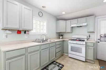 70 Dodgingtown Road, Bethel, CT 06801 - Photo 6