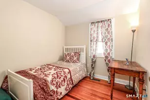 70 Dodgingtown Rd, Bethel, CT 06801 - Photo 12