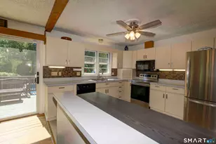 3 Eastview Dr, New Fairfield, CT 06812 - Photo 6