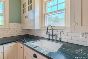 46 Bretton Rd, Middletown, CT 06457 - Photo 14