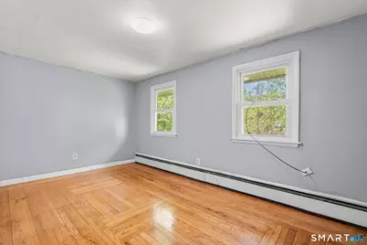193 Hampton Street, Hartford, CT 06120 - Photo 6