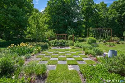 261 Wilton Road West, Ridgefield, CT 06877 - Photo 28