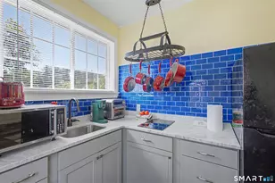 243 Searles Rd, Pomfret, CT 06259 - Photo 14