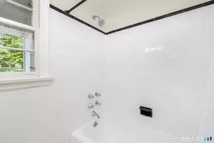 76 Collier Rd, Wethersfield, CT 06109 - Photo 26