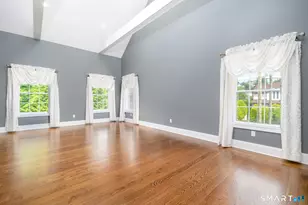 354 Oaklawn Ave, Stamford, CT 06905 - Photo 22