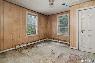 392 Hill St, Waterbury, CT 06704 - Photo 14