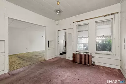 392 Hill Street, Waterbury, CT 06704 - Photo 6