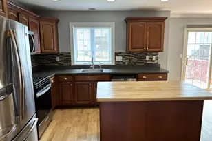 1260 Cutspring Rd, Stratford, CT 06614 - Photo 2