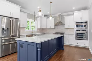147 Blue Hills Dr, Guilford, CT 06437 - Photo 2