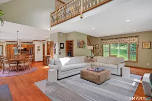 7 Huntington Ln, New Fairfield, CT 06812 - Photo 12