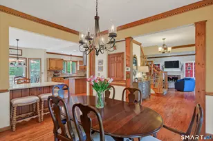 7 Huntington Ln, New Fairfield, CT 06812 - Photo 4